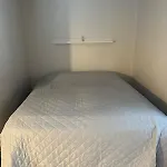 Guest Cabin, Haukipudas, Sauna And Free Parking