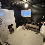 Guest Cabin, Haukipudas, Sauna And Free Parking * Haukipudas