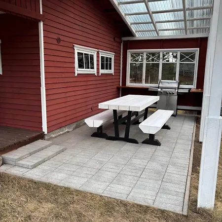 Guest Cabin, Haukipudas, Sauna And Free Parking