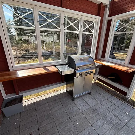 Guest Cabin, Haukipudas, Sauna And Free Parking